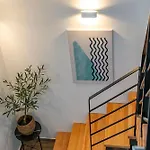 Santorini Wave Loft 2 Daire Gjilek