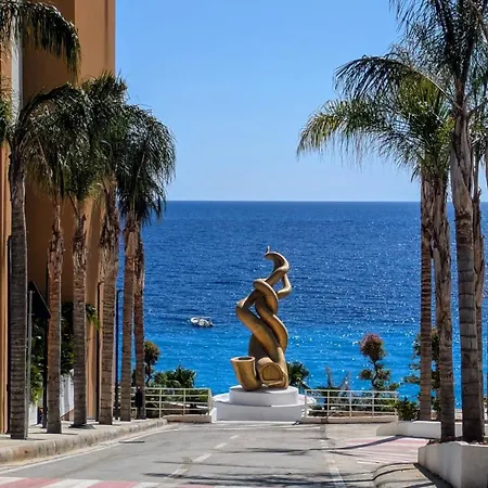 Διαμέρισμα Santorini Wave Loft 2 Gjilek