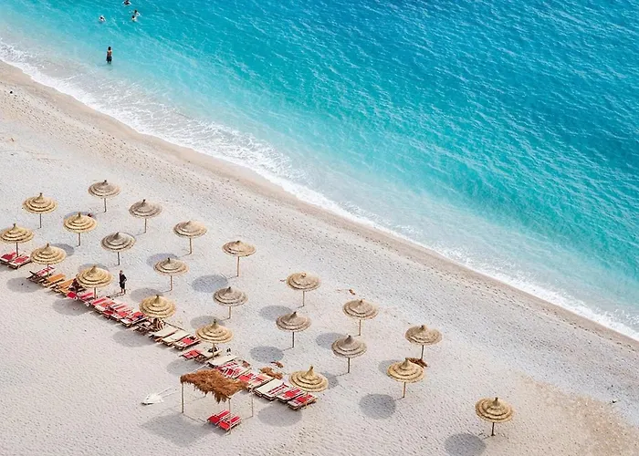 Santorini Wave Loft 2 Appartamento Gjilek